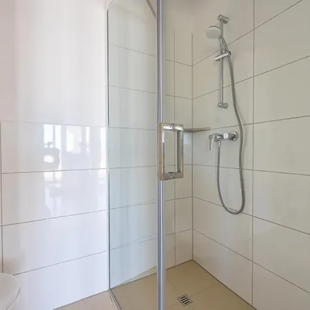 Bella Adria Apartmani Dramalj Exterior foto