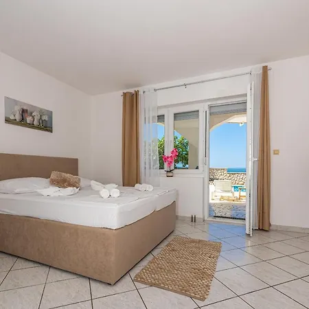 Bella Adria Apartmani Dramalj Exterior foto