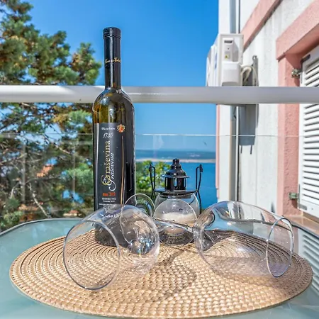 Bella Adria Apartmani Dramalj Exterior foto
