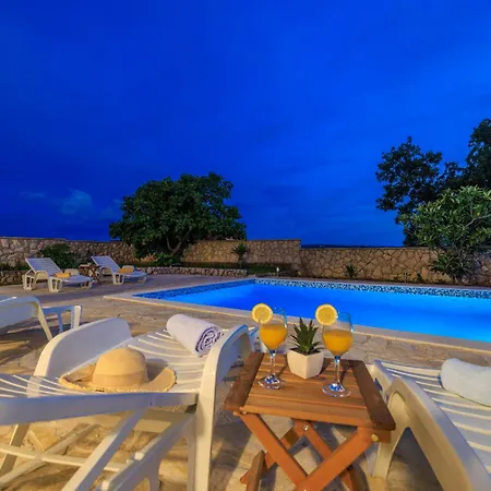 Bella Adria Apartmani Dramalj Exterior foto