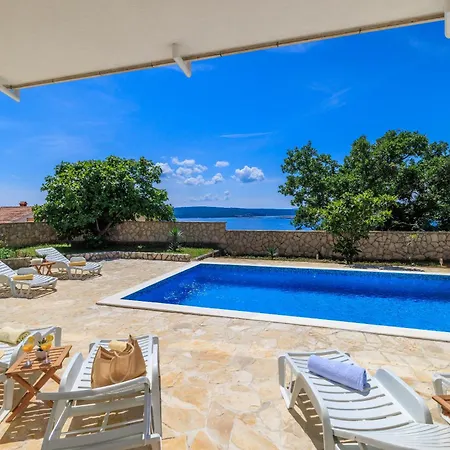 Bella Adria Apartmani Dramalj Exterior foto